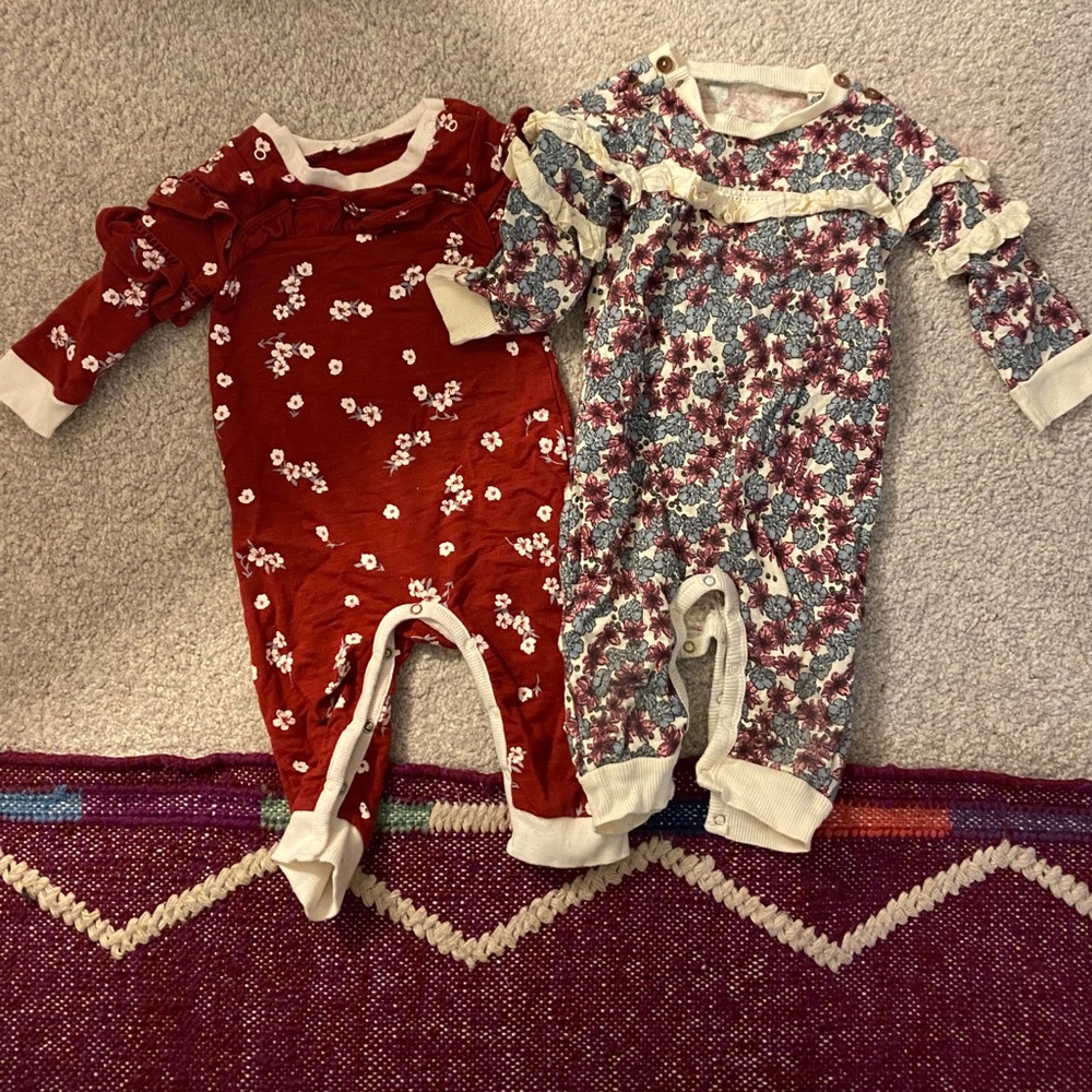 Jessica Simpson onesie